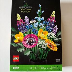 LEGO Wildflower Bouquet Set